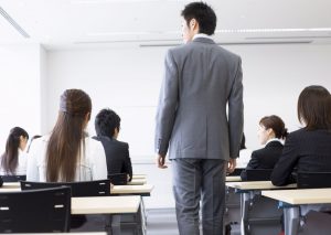 部下